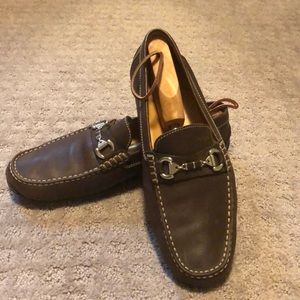 Leather loafers with horse bit detail
